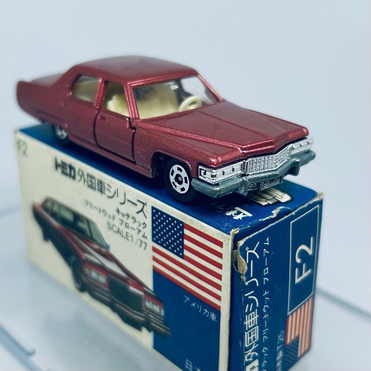トミカF2 キャデラック フリートウッド ブローアム ピンク 外国 トミカF2 キャデラック フリートウッド ブローアム ピンク 外国