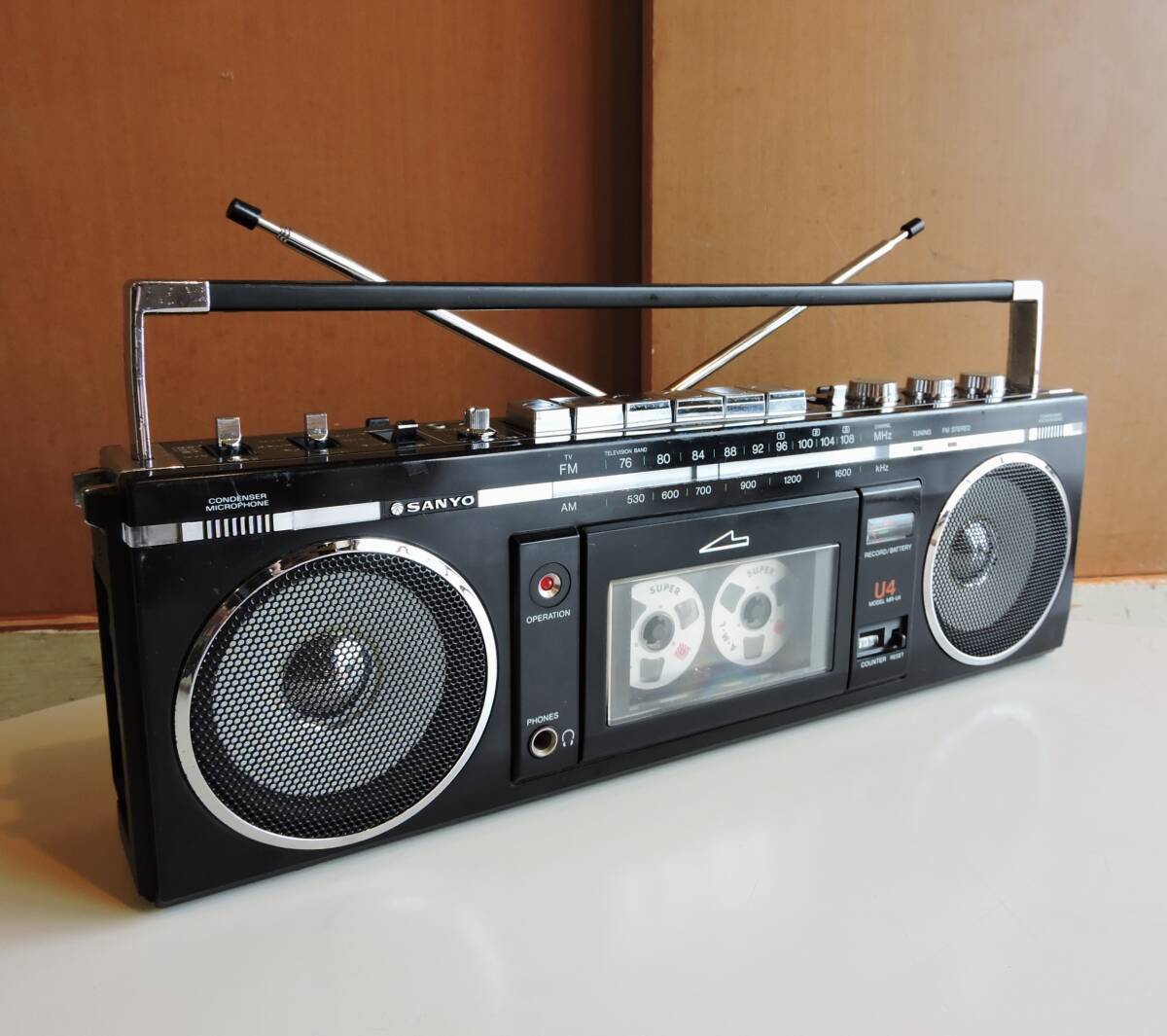 Yahoo!オークション - 80s SANYO 小型ラジカセ MR-U4 整備済み Yahoo!オークション - 80s SANYO 小型ラジカセ MR-U4 整備済み