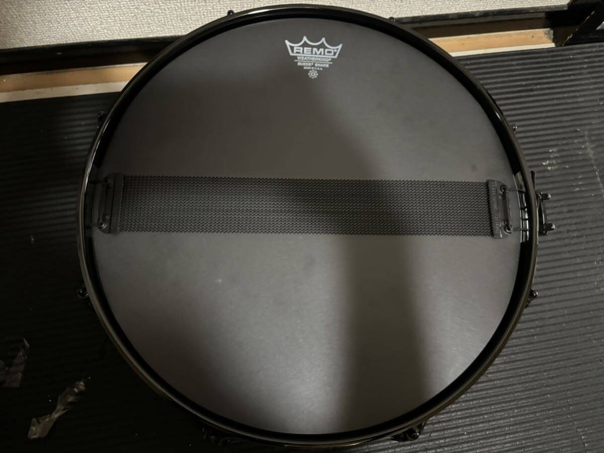 Pearl CLR1450SN/2 CUSTOM CLASSIC Limited Black On Black 14x5 жемчуг snare custom Classic 20 годовщина ограниченная модель болото . более того 