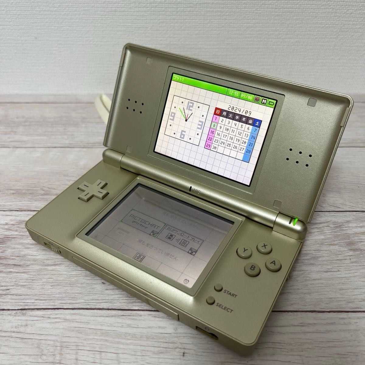 NINTENDO DS Lite 任天堂DS Lite 本体 ソフトオマケ NINTENDO DS Lite 任天堂DS Lite 本体 ソフトオマケ