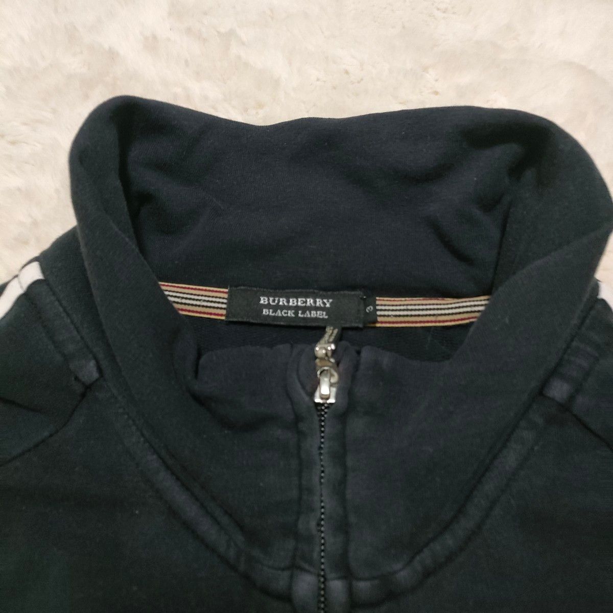 BURBERRY BLACK LABEL バーバリーブラックレーベル ジップアップ BURBERRY BLACK LABEL バーバリーブラックレーベル ジップアップ