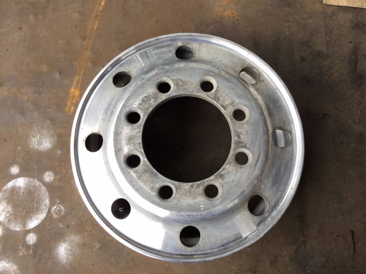  large for aluminium wheel 22.5 -inch 8.25 1 pcs O 1994 same day shipping possible 