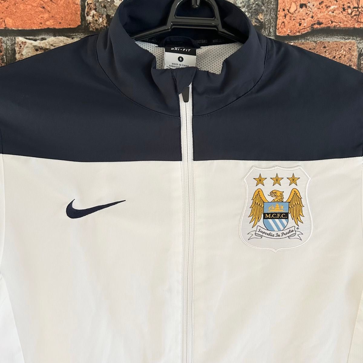 サッカー マンチェスターシティ NIKE ナイロン ジャージ サッカー マンチェスターシティ NIKE ナイロン ジャージ