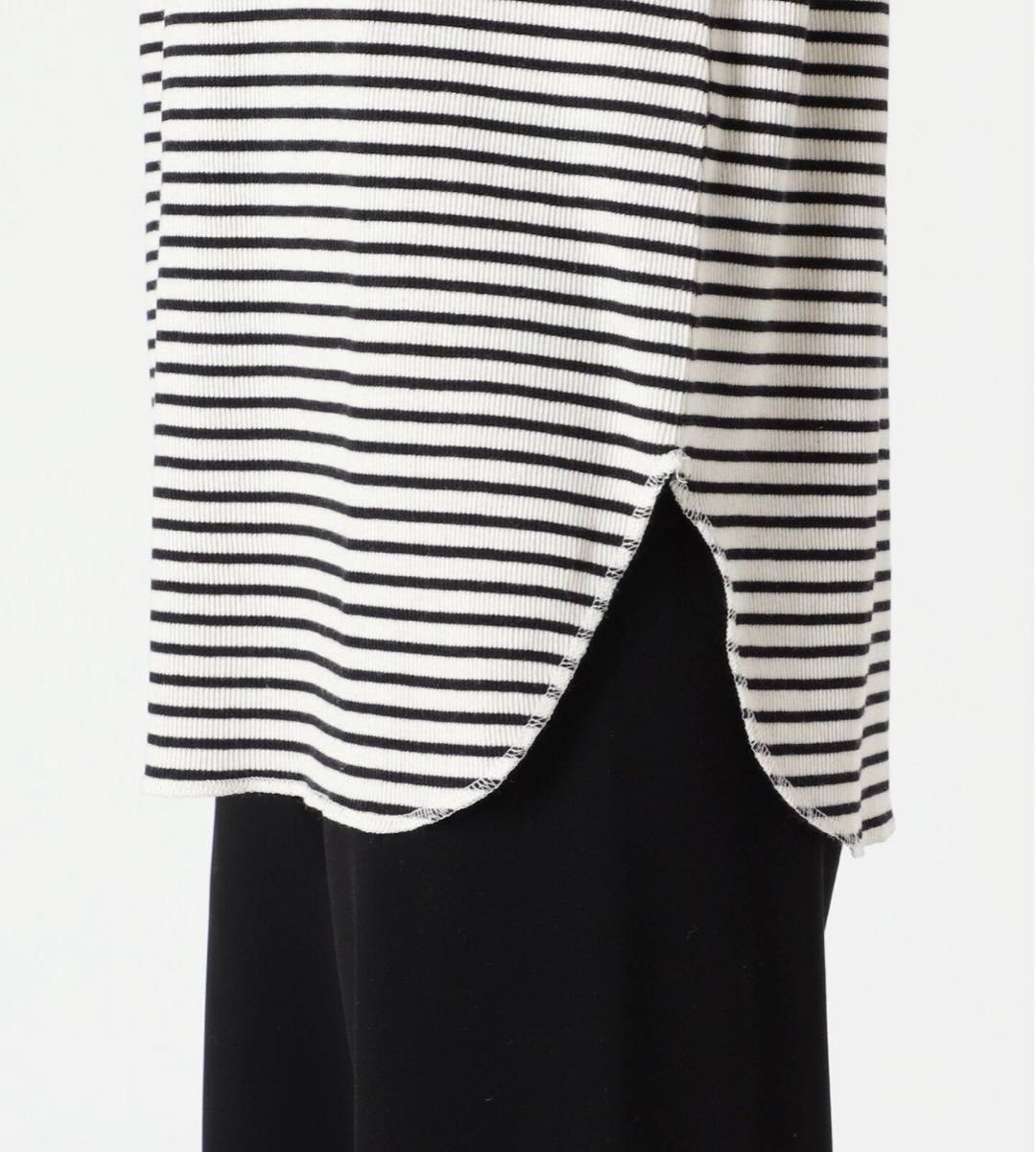 アパルトモン LAppartement Border Rib Longsleeve T-sh アパルトモン LAppartement Border Rib Longsleeve T-sh