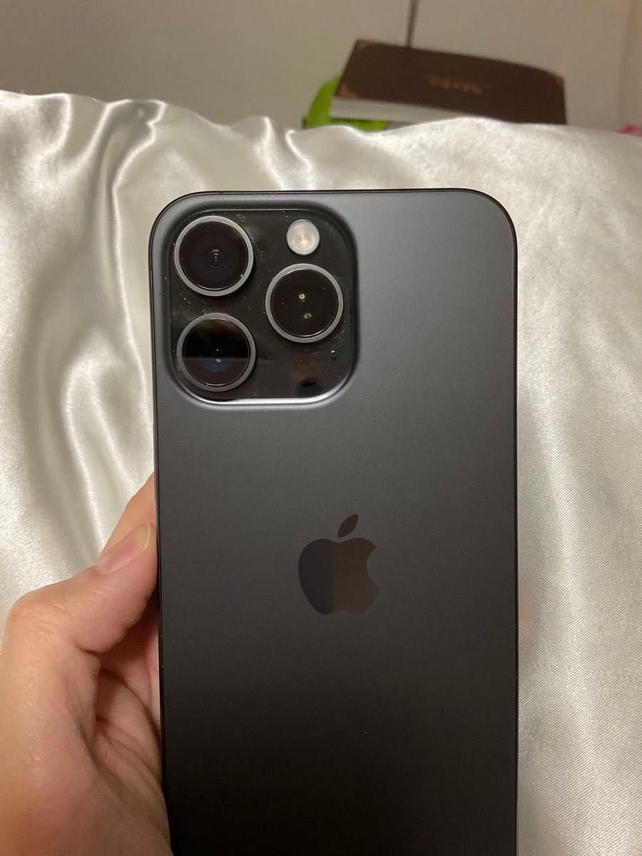 iPhone 15 Pro Max 256GB ブラックチタニウム SIMフリー 97 iPhone 15 Pro Max 256GB ブラックチタニウム SIMフリー 97