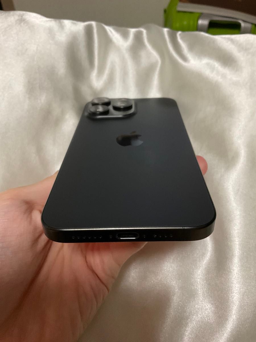 iPhone 15 Pro Max 256GB ブラックチタニウム SIMフリー 97 iPhone 15 Pro Max 256GB ブラックチタニウム SIMフリー 97
