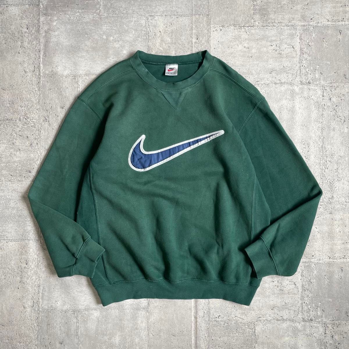 90's vintage NIKE ナイキ 両面ロゴ 前V スウェット トレーナー 90's vintage NIKE ナイキ 両面ロゴ 前V スウェット トレーナー
