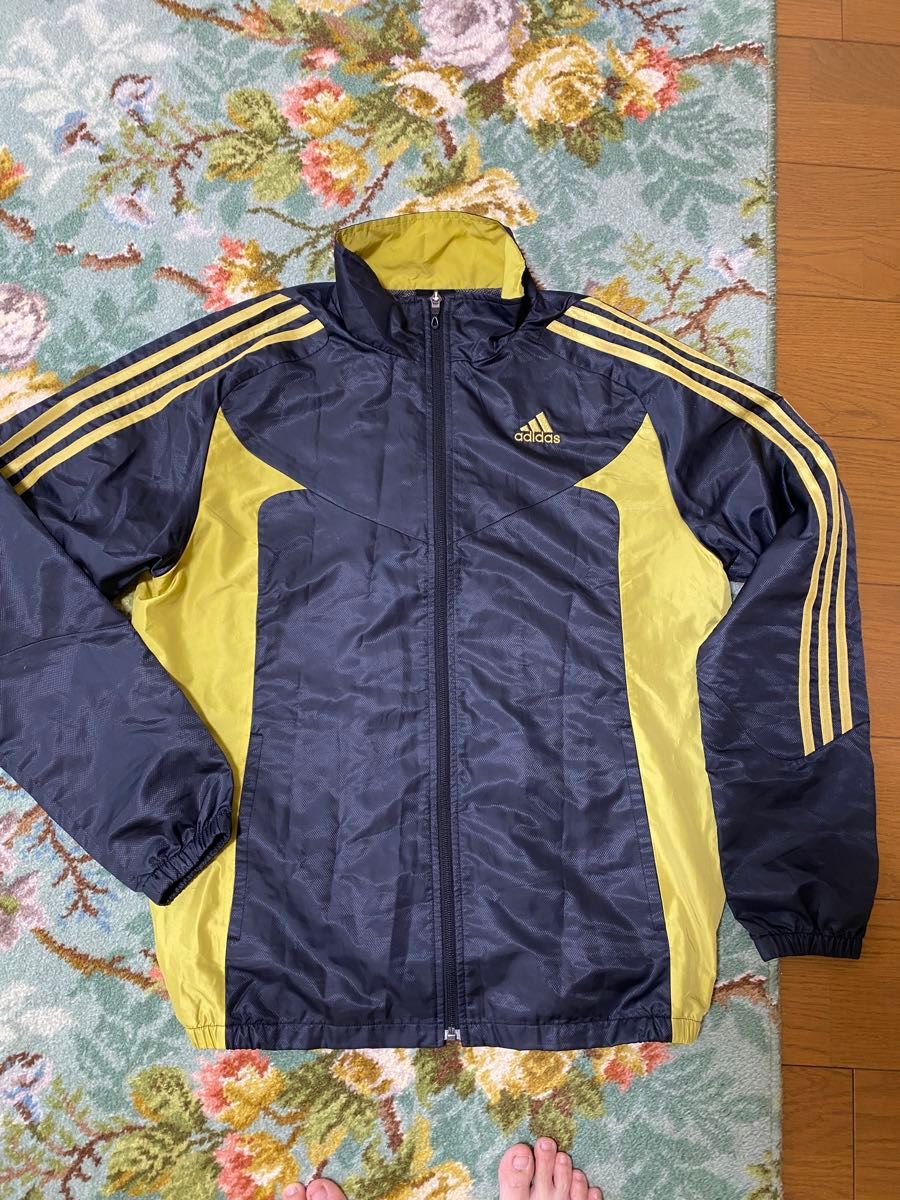 アディダス ウインドブレーカー ジャンパー S 新品未使用 ほぼ未使用 adidas アディダス ウインドブレーカー シャカシャカ