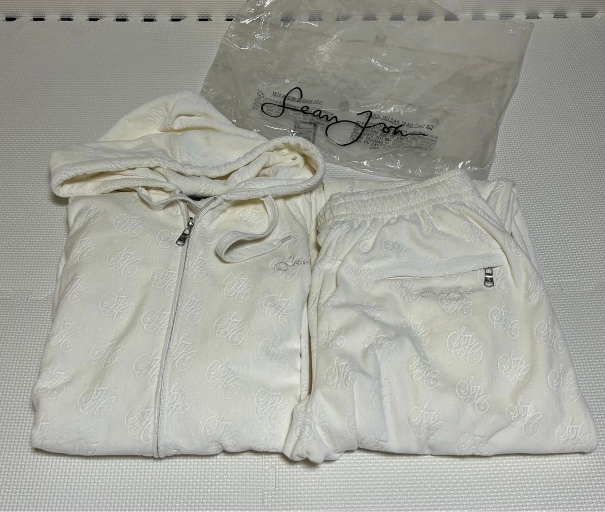 新品 Sean John ショーンジョン ベロア セットアップ 上下 白 XXL