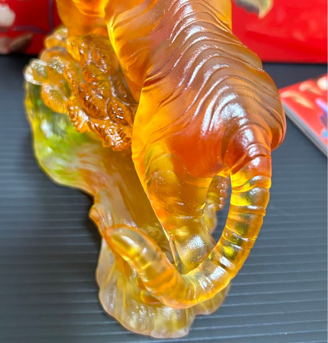 レア 希少品』 瑠璃工房 限定生産品 干支 寅 虎 クリスタル レア 希少品』 瑠璃工房 限定生産品 干支 寅 虎 クリスタル