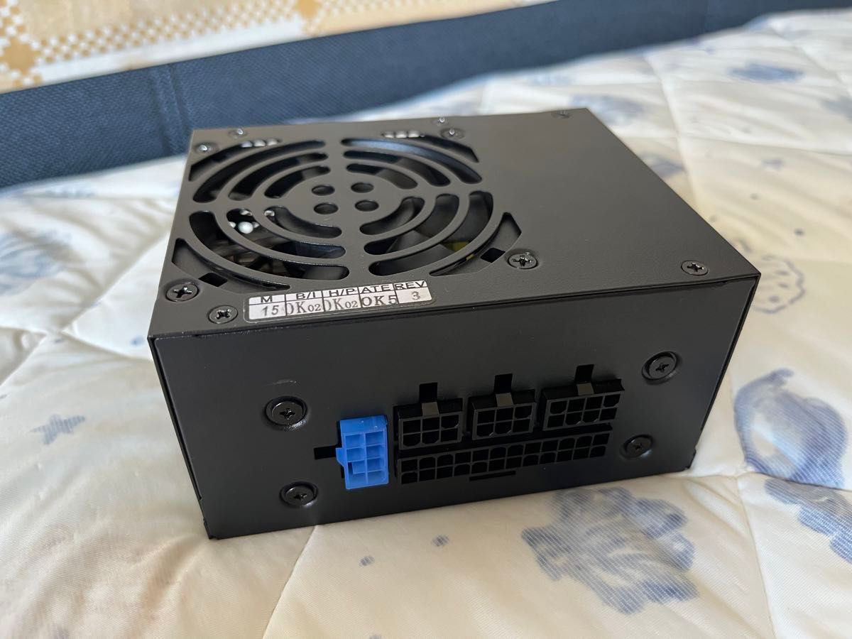 玄人志向 KRPW-SXP600W SFX電源 600W 80PLUS gold 電源ユニット 玄人志向 KRPW-SXP600W SFX電源 600W 80PLUS gold 電源ユニット