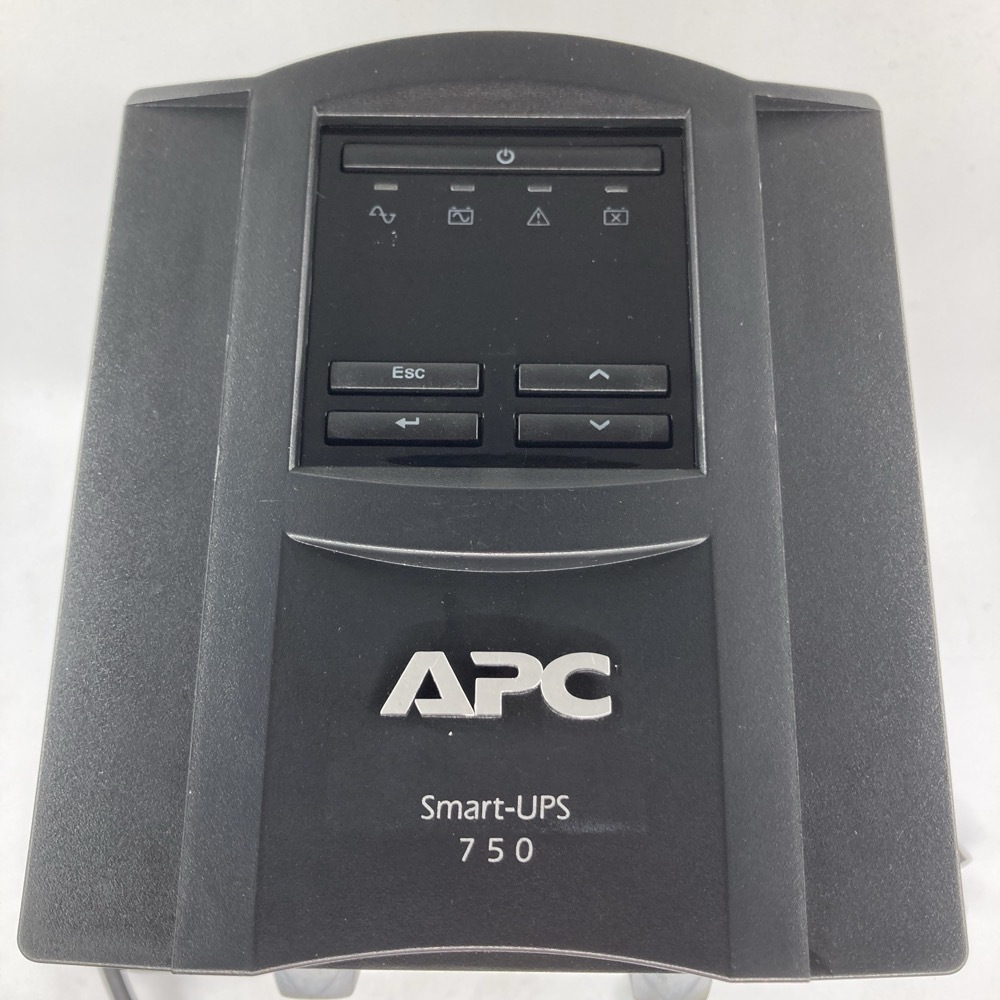 通電確認済　APC Smart-UPS 750 LCD MSL 885-5615A REV02 無停電電源装置★K2653E1