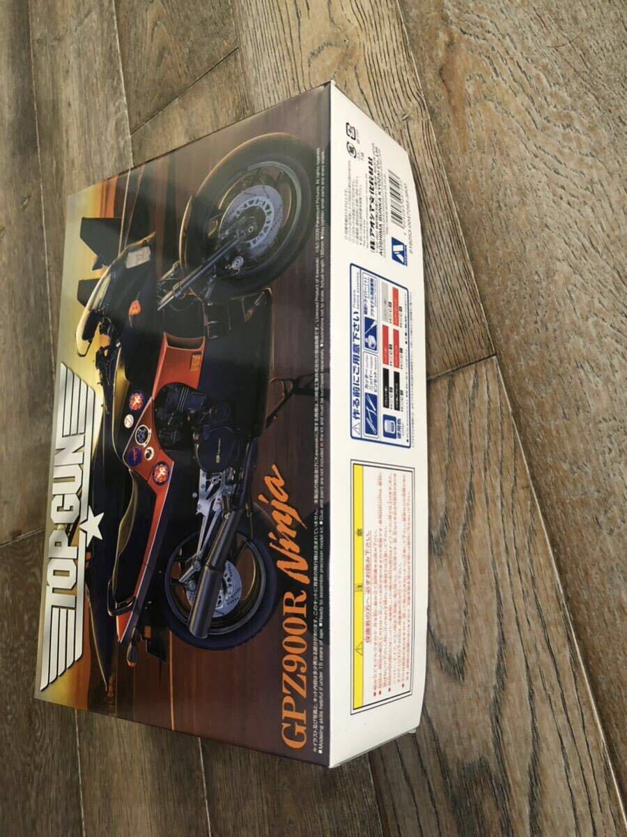 8500円 ◇送料込み◇ アオシマ 1/12 TOP GUN トップガン GPZ900R 8500円 ◇送料込み◇ アオシマ 1/12 TOP GUN トップガン GPZ900R