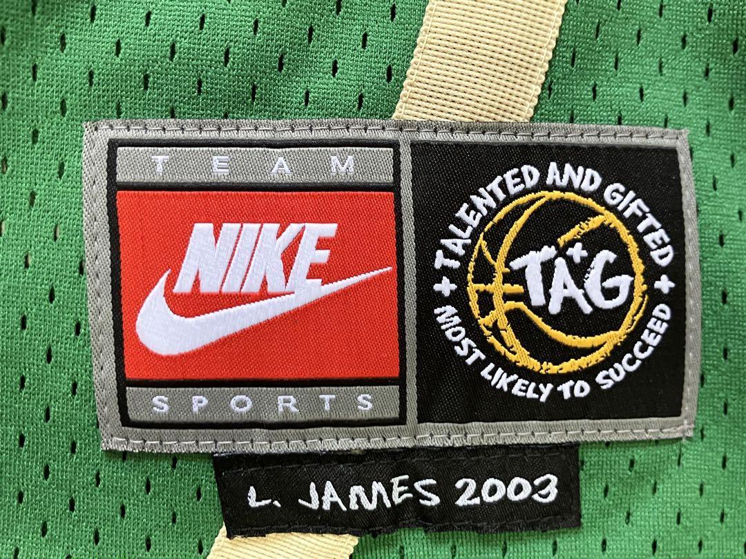 希少】 NBA レブロン・ジェームズ JAMES #23 高校時代 NIKE製 希少】 NBA レブロン・ジェームズ JAMES #23 高校時代 NIKE製
