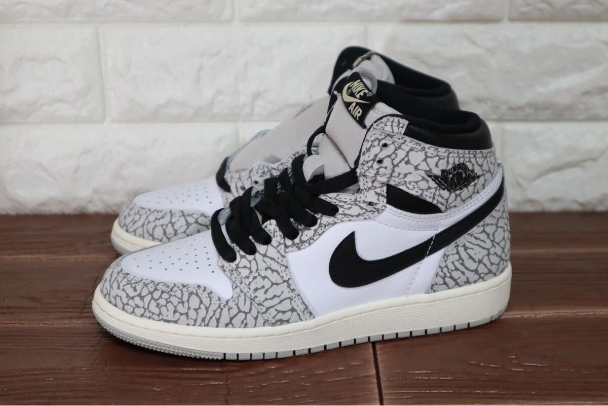 新品 23㎝ ナイキ NIKE AIR JORDAN 1 RETRO HIGH OG GS エア 新品 23㎝ ナイキ NIKE AIR JORDAN 1 RETRO HIGH OG GS エア