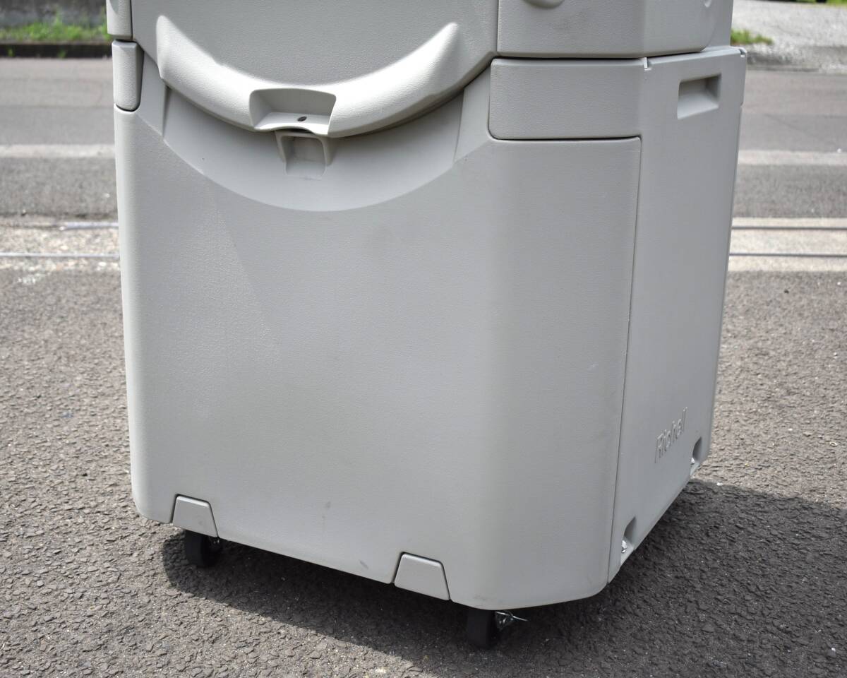 zyt1677ジ Richell/リッチェル 大型ゴミ容器 ワイドペールST 350 キャスター付き 業務用/ごみ箱/ゴミステーション『引取推奨』 60720-02(厨房機器)｜売買されたオークション情報、Yahoo!オークション(旧ヤフオク!) の商品情報をアーカイブ公開 -  オークファン（aucfan.com）