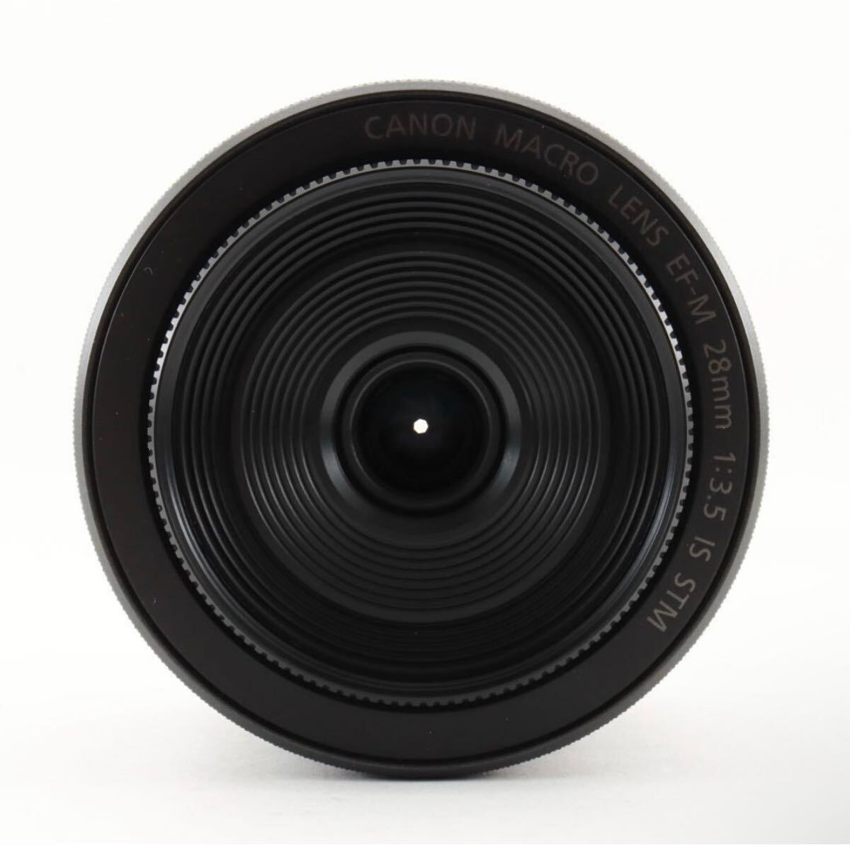 美品 ミラーレス用・単焦点レンズ Canon EF-M 28mm IS STM 美品 ミラーレス用・単焦点レンズ Canon EF-M 28mm IS STM