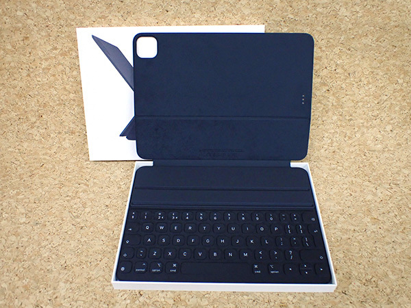 中古 美品】Smart Keyboard Folio UK 英語 A2038 MXNK2BQ/A 中古 美品】Smart Keyboard Folio UK 英語 A2038 MXNK2BQ/A