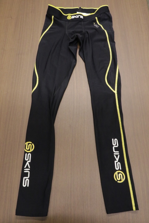 SKINS スキンズ A200 ロングタイツ コンプレッション ウェア SKINS スキンズ A200 ロングタイツ コンプレッション ウェア