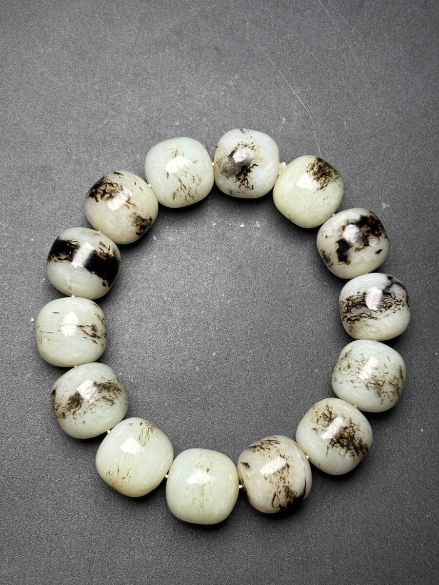 旧蔵 清 玉彫 和田玉 老型玉珠 彫刻精美 玉質温潤 包 旧蔵 清 玉彫 和田玉 老型玉珠 彫刻精美 玉質温潤 包