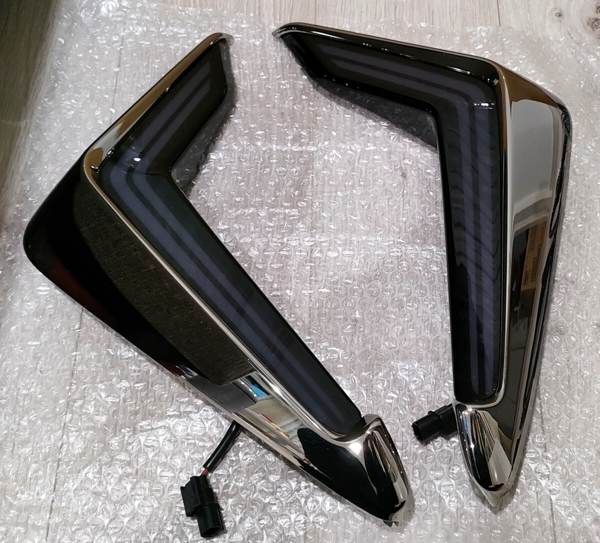 アルファード 30 後期 シグネチャーイルミブレード モデリスタ製 アルファード 30 後期 シグネチャーイルミブレード モデリスタ製