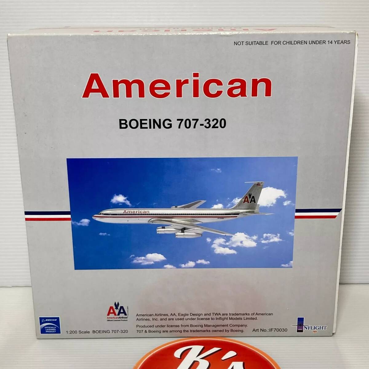 INFLIGHT 1/200 American Airlines BOEING 707-320 Officially INFLIGHT 1/200 American Airlines BOEING 707-320 Officially