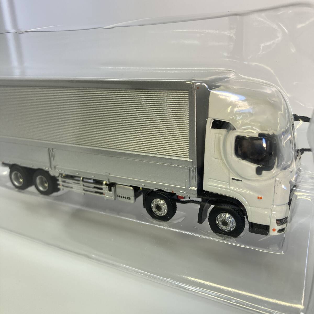 日野 プロフィア ミニカー トラック HINO PROFIA 非売品 ダイ 日野 プロフィア ミニカー トラック HINO PROFIA 非売品 ダイ