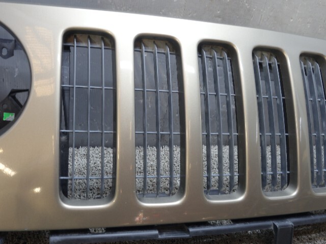 8419 Chrysler Jeep Cherokee renegade KJ37 радиатор решётка 