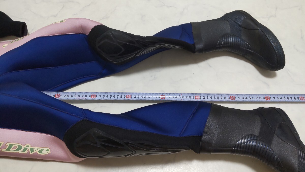 美品 ワールドダイブ レディース ドライスーツ フルオーダー 美品 ワールドダイブ レディース ドライスーツ フルオーダー