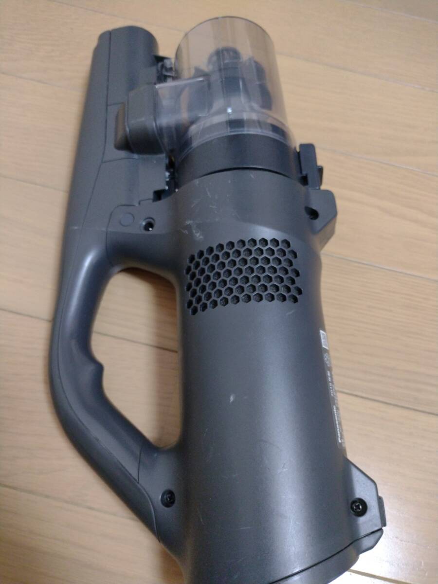 パナソニック 掃除機 MC-SB30J本体 2019年製 バッテリー新品と同等 2|Yahoo!フリマ(旧PayPayフリマ) パナソニック 掃除機 MC-SB30J本体 2019年製 バッテリー新品と同等 2|Yahoo!フリマ(旧PayPayフリマ)