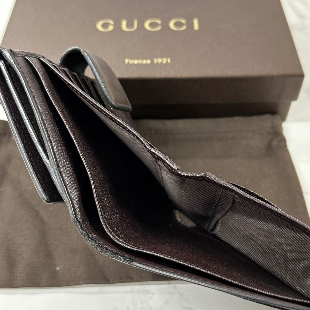 グッチ GUCCI 財布 二つ折り 折り財布 GGスプリーム レディース グッチ GUCCI 財布 二つ折り 折り財布 GGスプリーム レディース