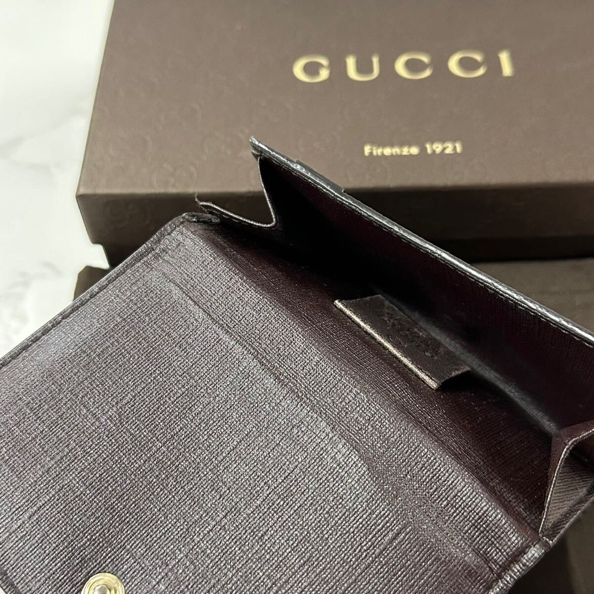 グッチ GUCCI 財布 二つ折り 折り財布 GGスプリーム レディース グッチ GUCCI 財布 二つ折り 折り財布 GGスプリーム レディース