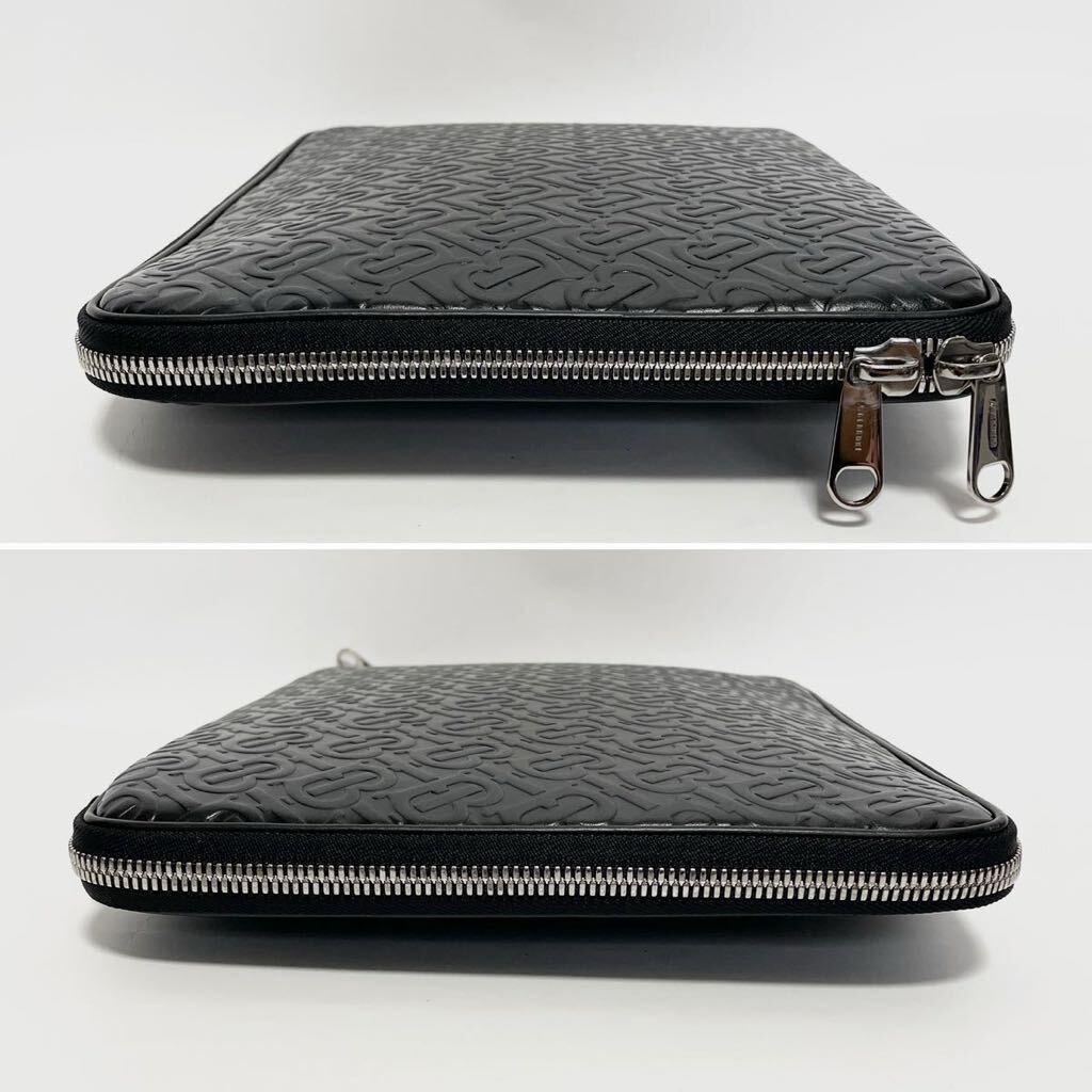 美品 BURBERRY バーバリー TB 総柄 型押し レザー クラッチ 美品 BURBERRY バーバリー TB 総柄 型押し レザー クラッチ