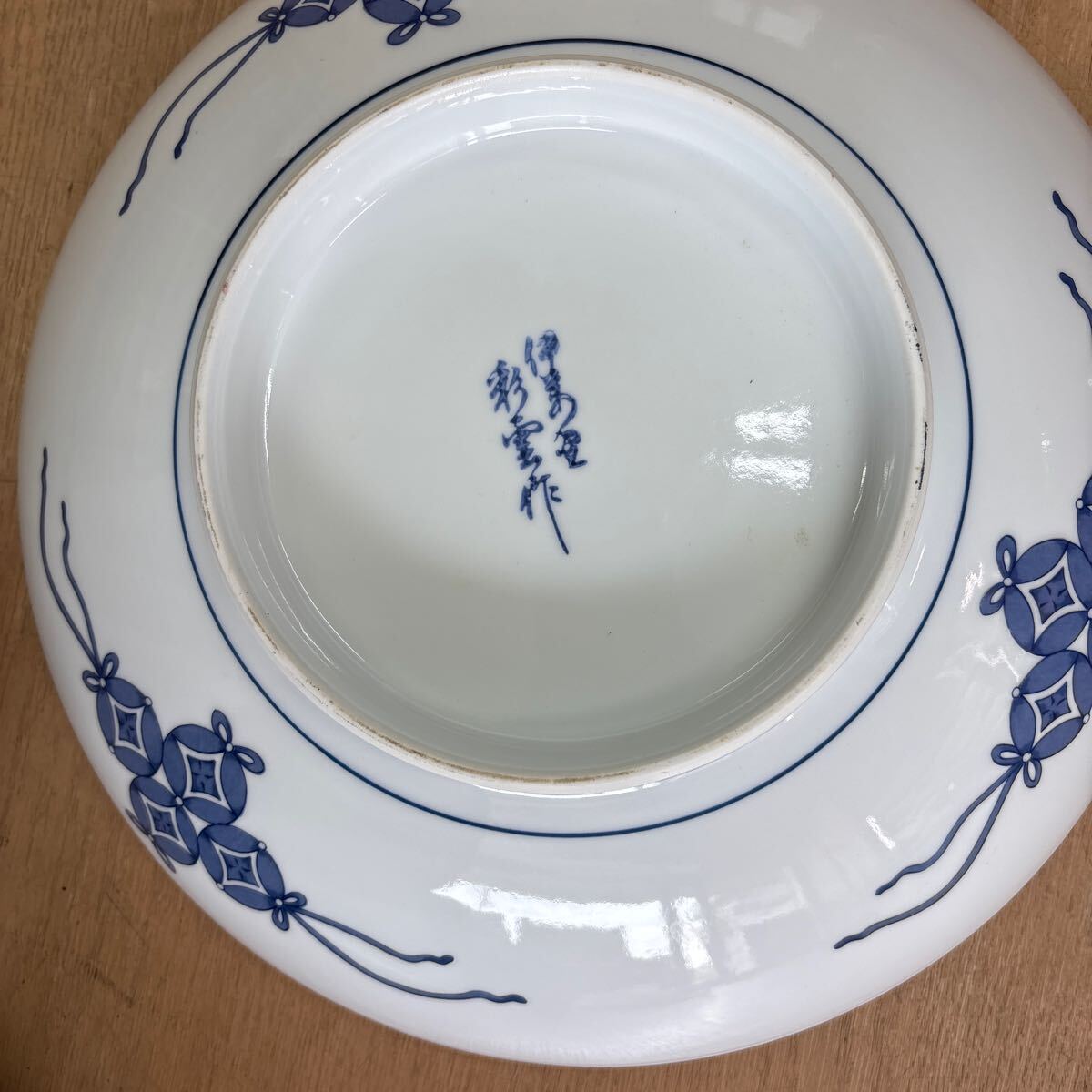 色鍋島高台皿揃 船津彩雲作 桜文 大皿1枚 伊万里焼 古伊万里 色 色鍋島高台皿揃 船津彩雲作 桜文 大皿1枚 伊万里焼 古伊万里 色
