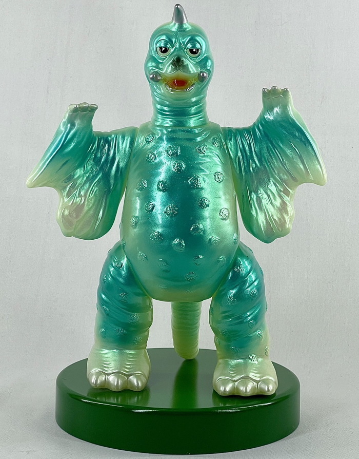 5440円 新品□M1号 世紀の大怪獣【ペギラ 蓄光版】ブルマァク 5440円 新品□M1号 世紀の大怪獣【ペギラ 蓄光版】ブルマァク