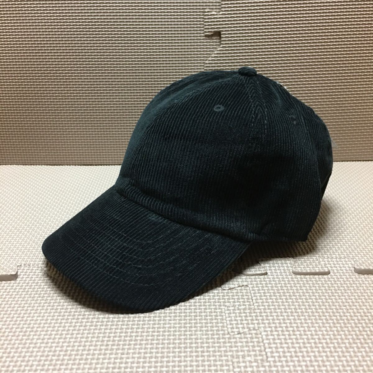 新品未使用 ニューハッタンのキャップ コーデュロイのブラック 黒