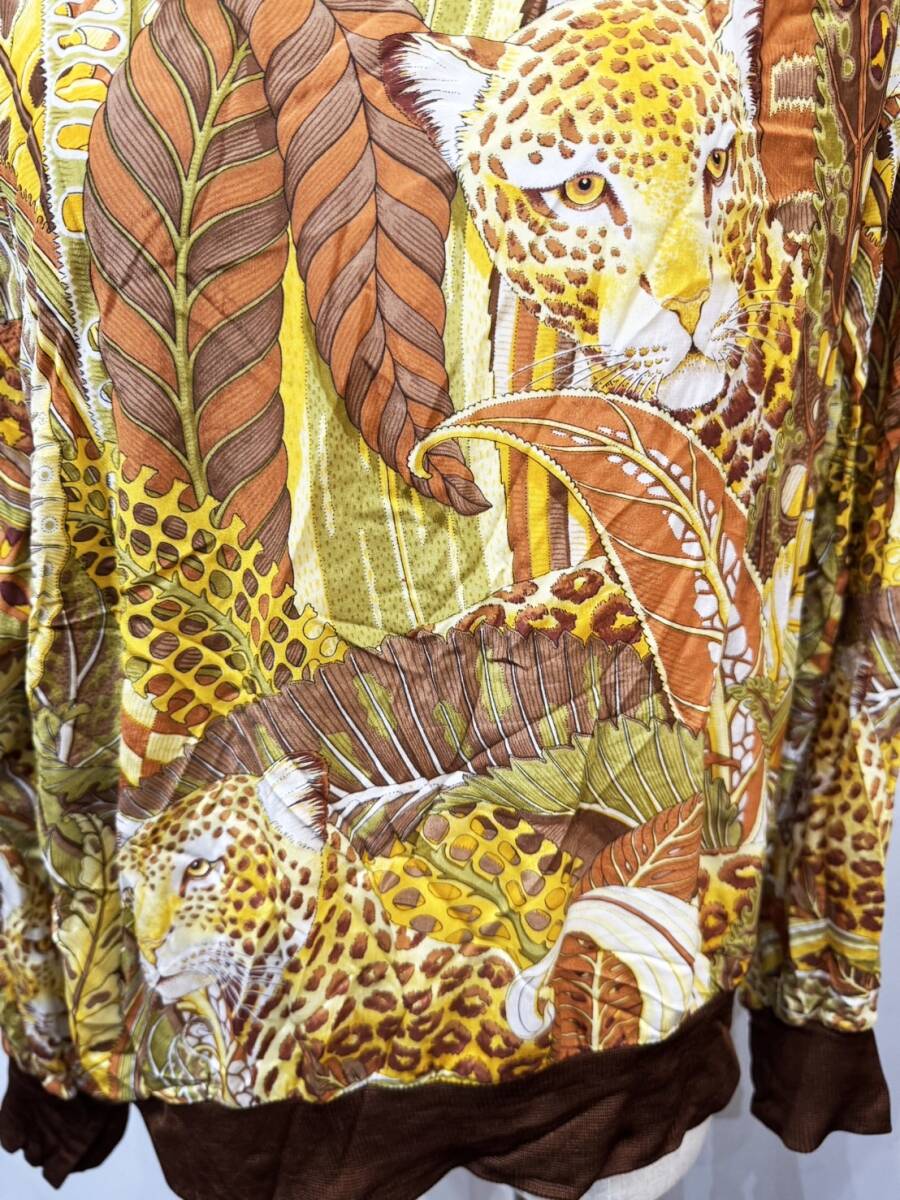 サルヴァトーレフェラガモ　スプリングコート　ジャケット　S アニマル柄 サルヴァトーレフェラガモ スプリングコート ジャケット S