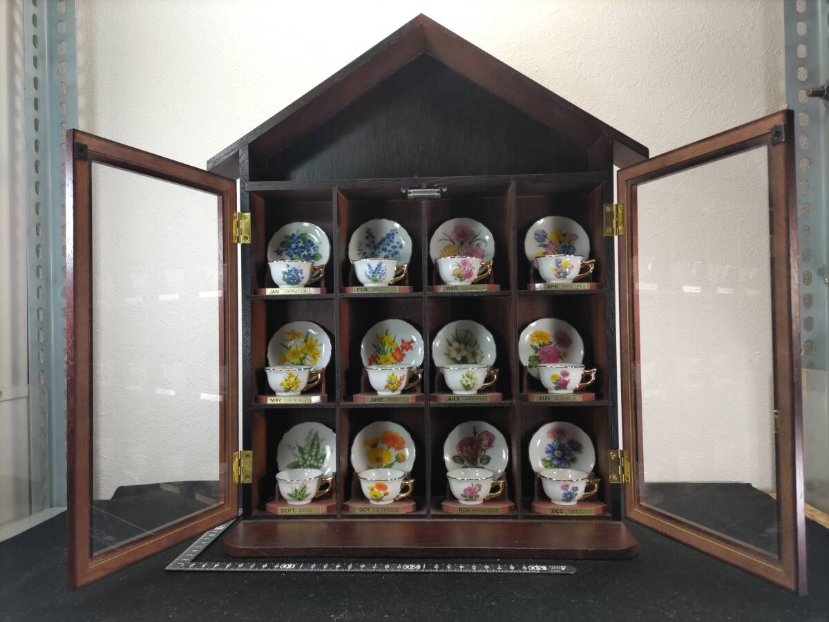 週末限定お値下げ アンティークミニチュア陶食器・インテリア 収納ディスプレイ 週末限定お値下げ アンティークミニチュア陶食器・インテリア