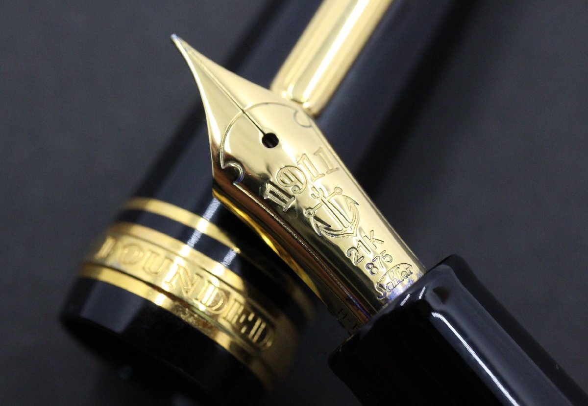 Sailor セーラー FOUNDED 1911 万年筆 ペン先14K 585 A7873 Sailor セーラー FOUNDED 1911 万年筆 ペン先14K 585 A7873