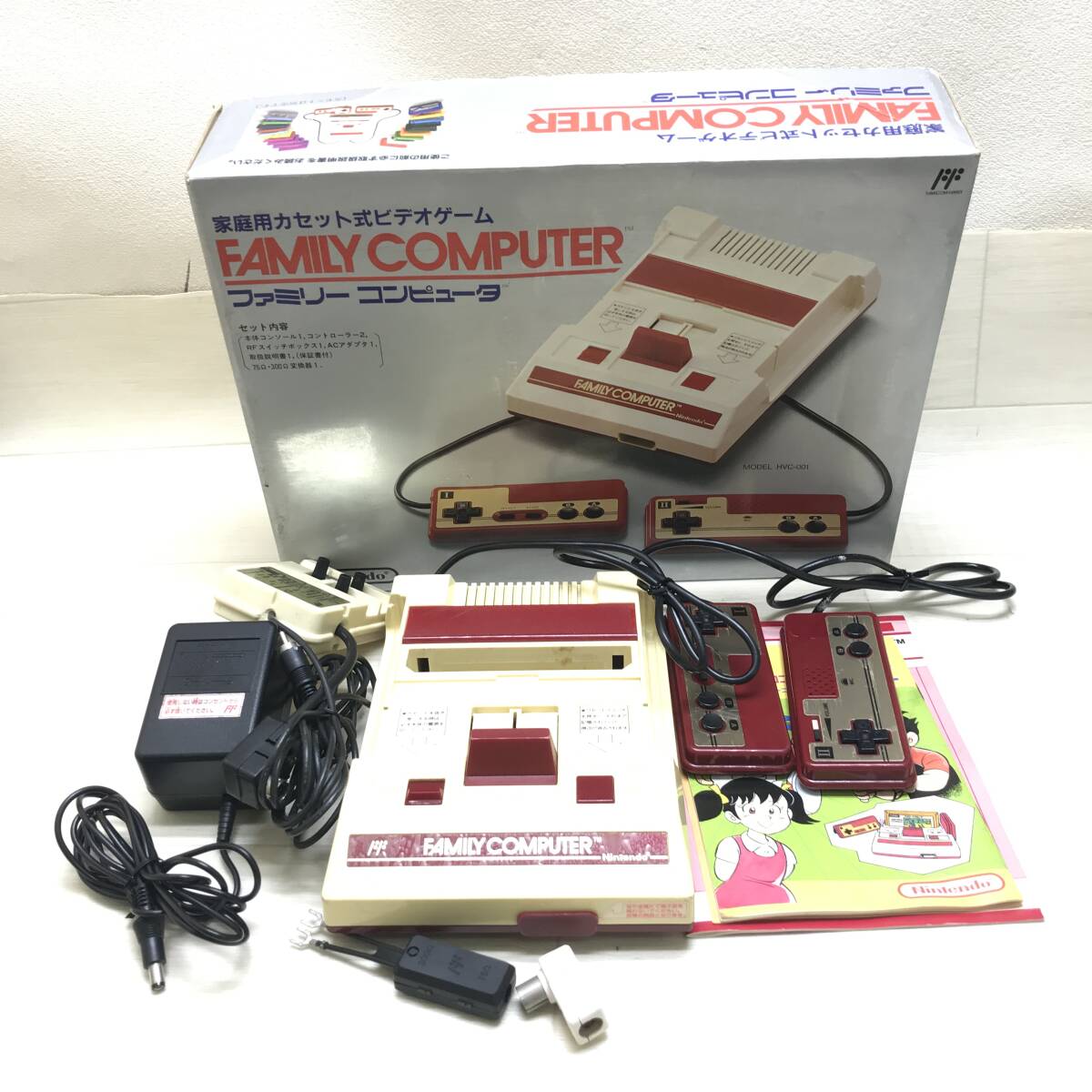 ★Nintendo 任天堂 ファミリーコンピューター HVC-001 家庭用カセット式ビデオゲーム ファミコン セット ゲーム機 ジャンク品★SG03956