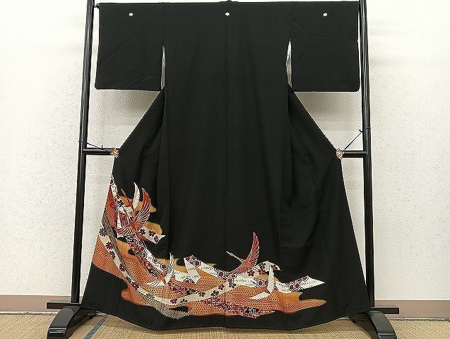平和屋着物■豪華黒留袖　駒刺繍　熨斗吉祥飛鶴花文　暈し染め　金彩　逸品　BAAJ1639pk