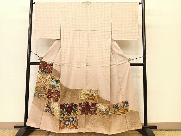平和屋着物■豪華色留袖　手描き　駒刺繍　草花文　逸品　未使用　BAAJ7447pk