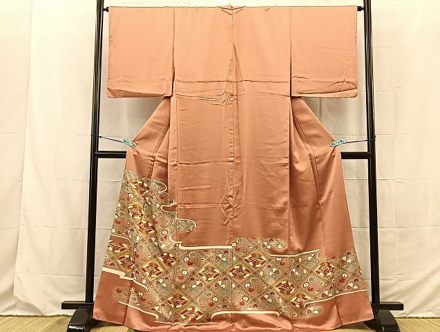 平和屋着物■豪華色留袖　雲隠れ向鶴草花文　金彩　逸品　BAAK1673hz