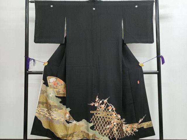 平和屋着物■豪華黒留袖　作家物　駒刺繍　扇面花文　金彩　逸品　CAAI2547fb