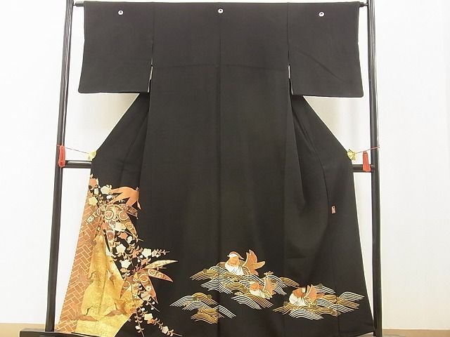 平和屋着物■豪華黒留袖　作家物　駒刺繍　花鳥宝尽くし　金彩　逸品　BAAJ6507xi