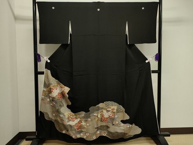 平和屋着物■豪華黒留袖　扇面飛鶴草花文　金彩　逸品　CAAH5836in