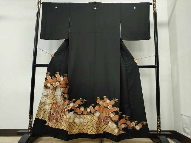 平和屋着物■豪華黒留袖　籬御所車花文　金彩　逸品　CAAH4795yc