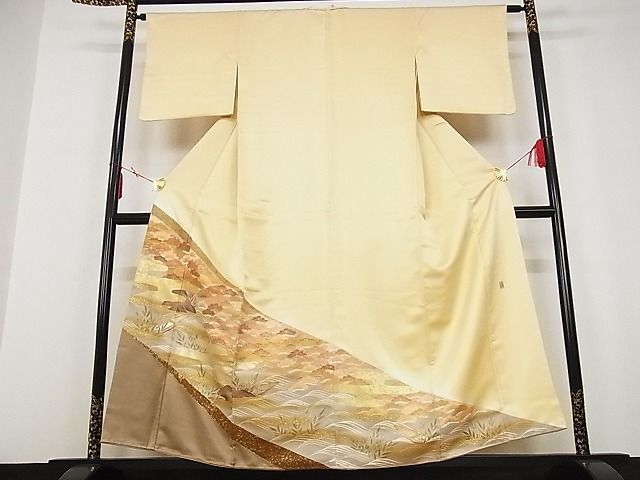 平和屋着物■豪華色留袖　作家物　駒刺繍　立波松文　金彩　着丈155.5cm　裄丈62cm　正絹　逸品　A-ja4002