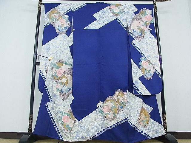 平和屋着物■豪華振袖　駒刺繍　孔雀牡丹花文　銀彩　逸品　cf2503