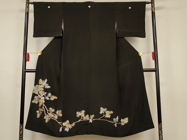 平和屋着物■豪華黒留袖　刺繍　枝葉文　金糸　銀彩　正絹　逸品　AAAK2471Agk